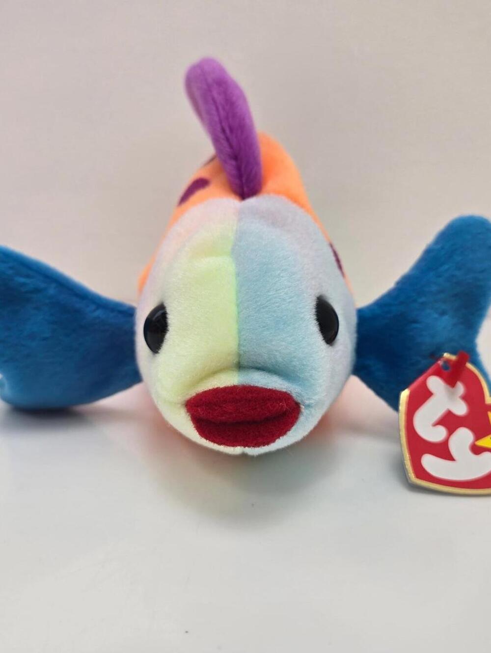 Ty Beanie Baby “Lips” the Fish (8 inch)